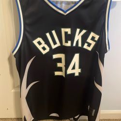 Milwaukee Bucks Jersey