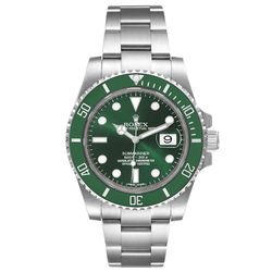 *2016 Men's Rolex 40mm Submariner "Hulk" Oyster Perpetual Date Stainless Steel Watch with Green Dial and Green Bezel. (Pre-Owned Box/Card 116610LV)