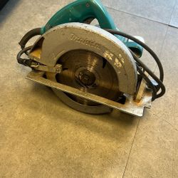 Makita Corded Saw