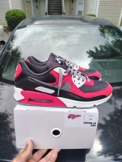 $120 Local Pickup Nike Air Max 90 Made By You Chicago Bulls Edition Size 11 Original Box Without The Lid Worn 2-3 Times Very Gently Very Rare