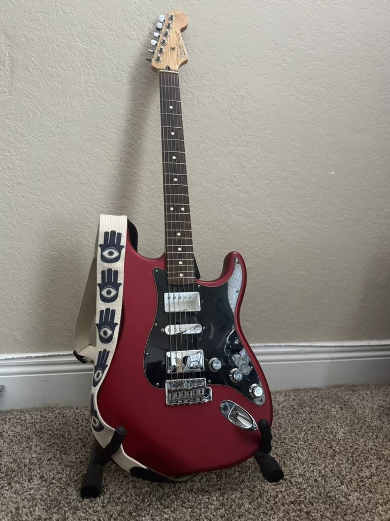 2005 Fender Stratocaster MiM Satin Candy Apple Red