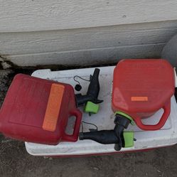 (2) 1 GALLON GAS CANS