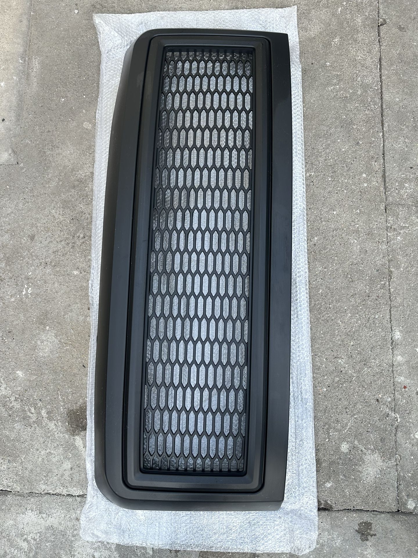 Ford F250/F350/F450/F550 Grill Year 2008-2010
