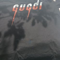 Gucci T Shirt  Size  Xl