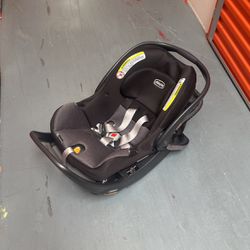 New Opened Chicco Car Seat W/Base