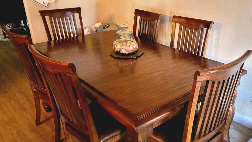 Solid Wood Kitchen Table