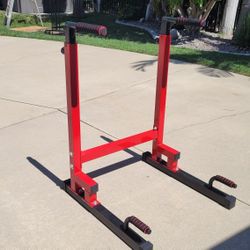 Tricep Press Apparatus