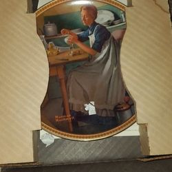 Knowles CHINA PLATES 