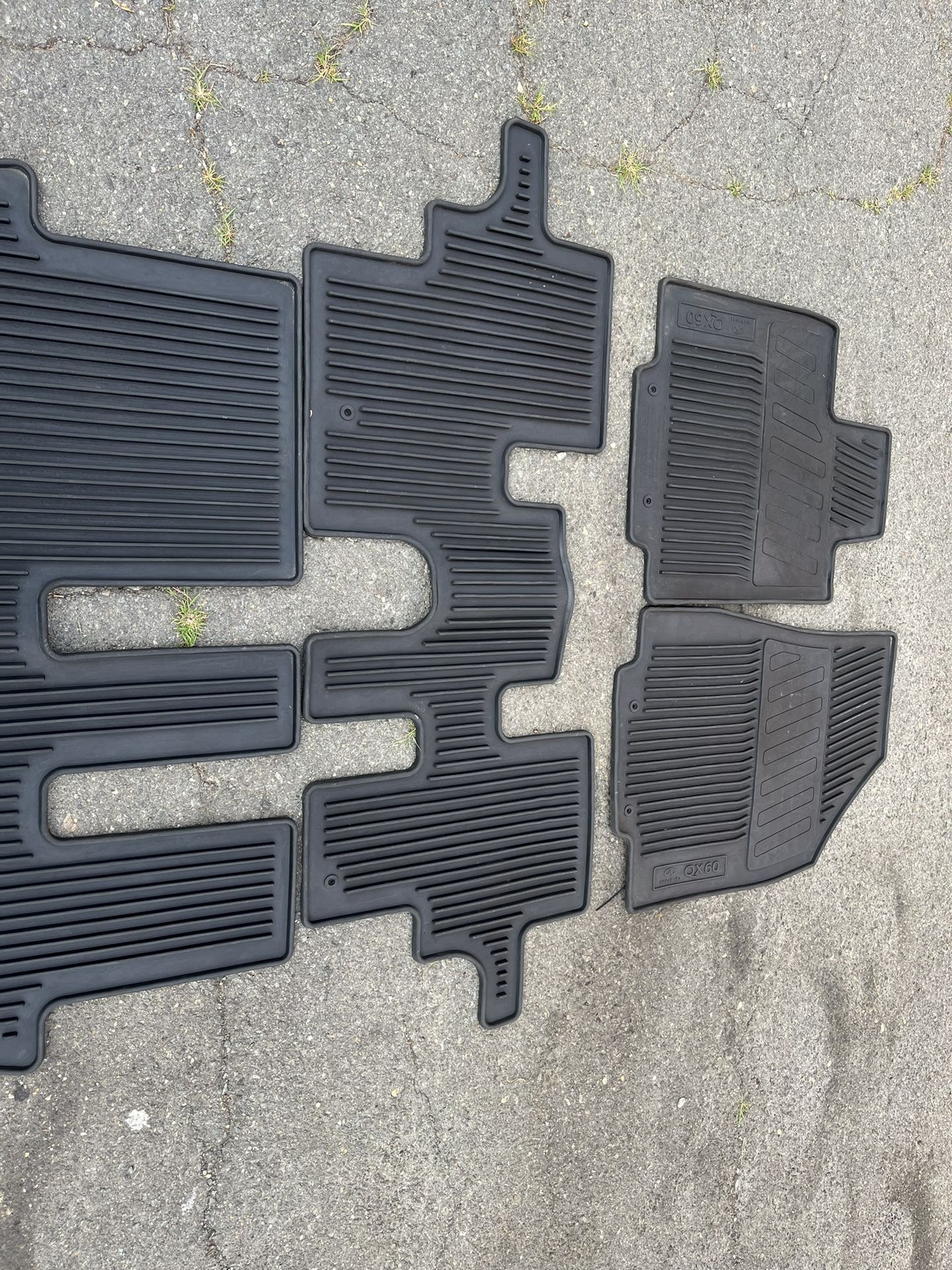 Floor Mats QX60 Infinity 2013 $65