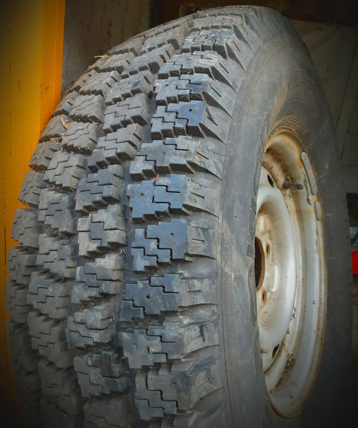 Winter Truck Tire R15
