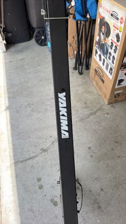 YAKIMA five (5) bike carrier