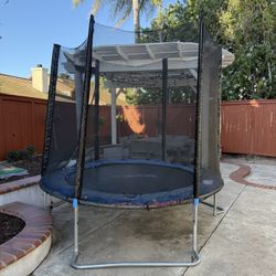 Used serene Life outdoor Trampoline
