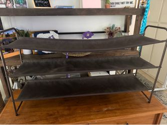 FREE SHOE RACK