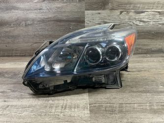 Head light Prius 2015
