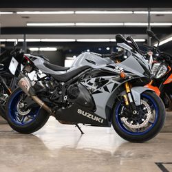 2022 SUZUKI GSXR1000R