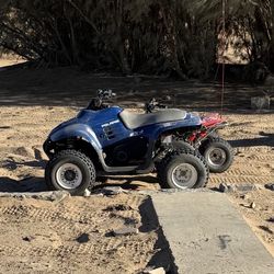 2002 Polaris trail boss 330  Quad
