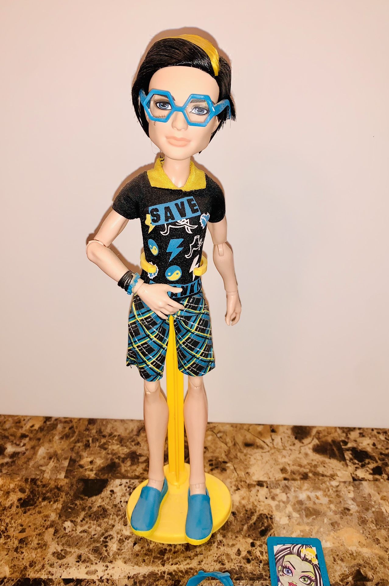 Monster High Freaky Fusion Save Frankie Jackson Jekyll Doll Complete with Accessories