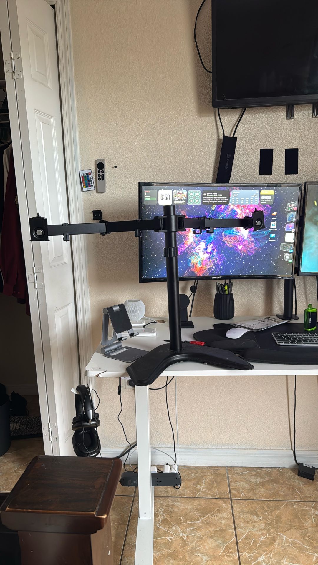 Dual 27 Inch Monitor Stand
