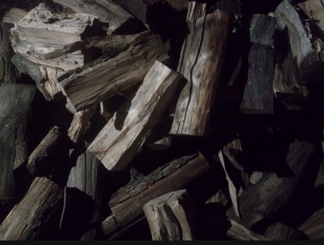 Seasoned Pecan  Fire Wood