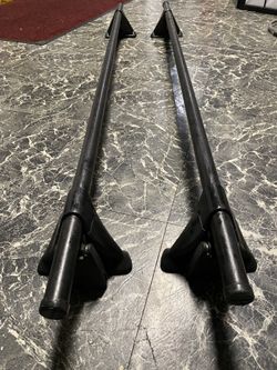 Yakima Q Towers  With 58" Crossbars 