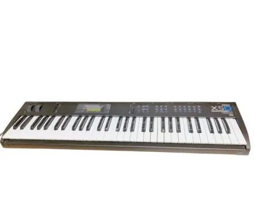 KORG X5D X-5D Keyboard Music Synthesizer Vintage Very Good Condition 