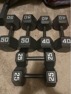 Dumbbell set including free bench and resistance bands