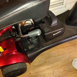 Merit Roadster 3 Wheel Mobile Scooter 