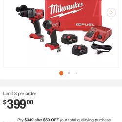 Milwaukee Hammerdrill/Impact Kit