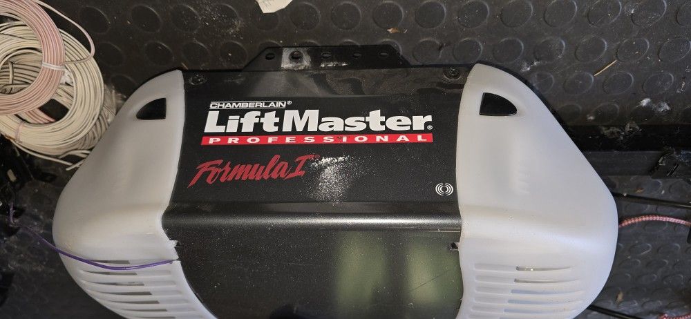 Liftmaster Professional Formula 1 Garage Door Opener