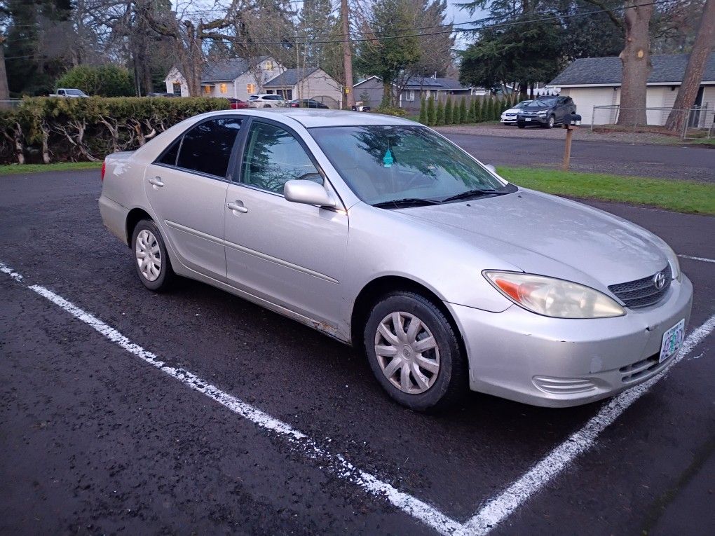 2004 Toyota Camry
