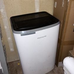 Frigidaire Air Condition / Portable 