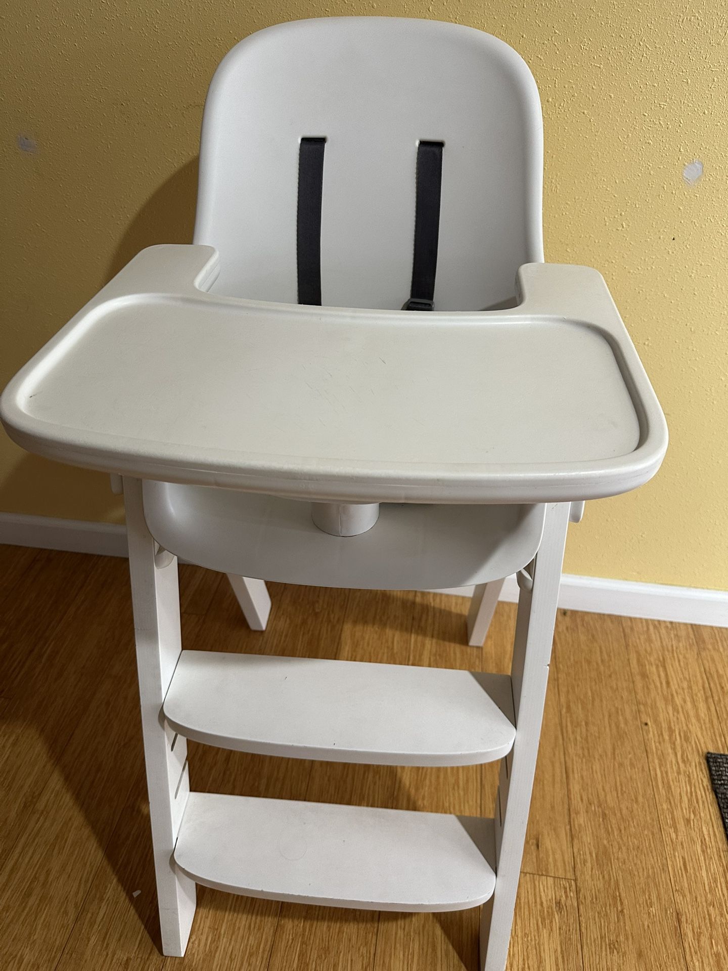 ÓXO High Chair