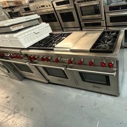 60” WOLF Full GAS Range 