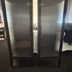 Black Shelving With Glass Shelves 