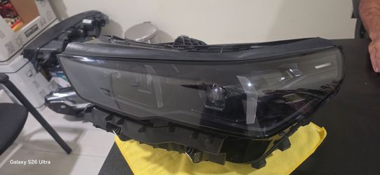 2024-2025 BMW G60  5 Series  Right EU LED Laser Headlight Assembly  Genuine OEM
