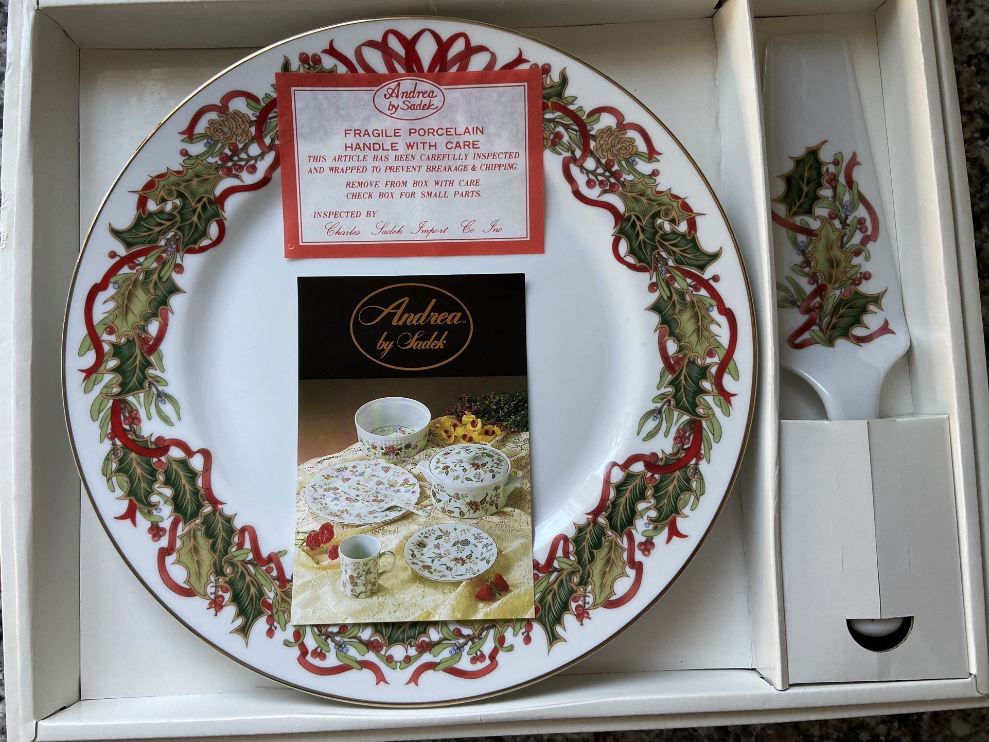 Vintage Charles Sadek Christmas Garland Cake Plate