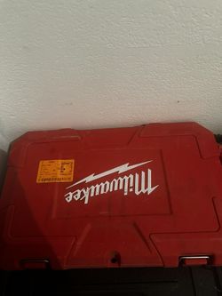 Milwaukee Corded Rotor Hammer