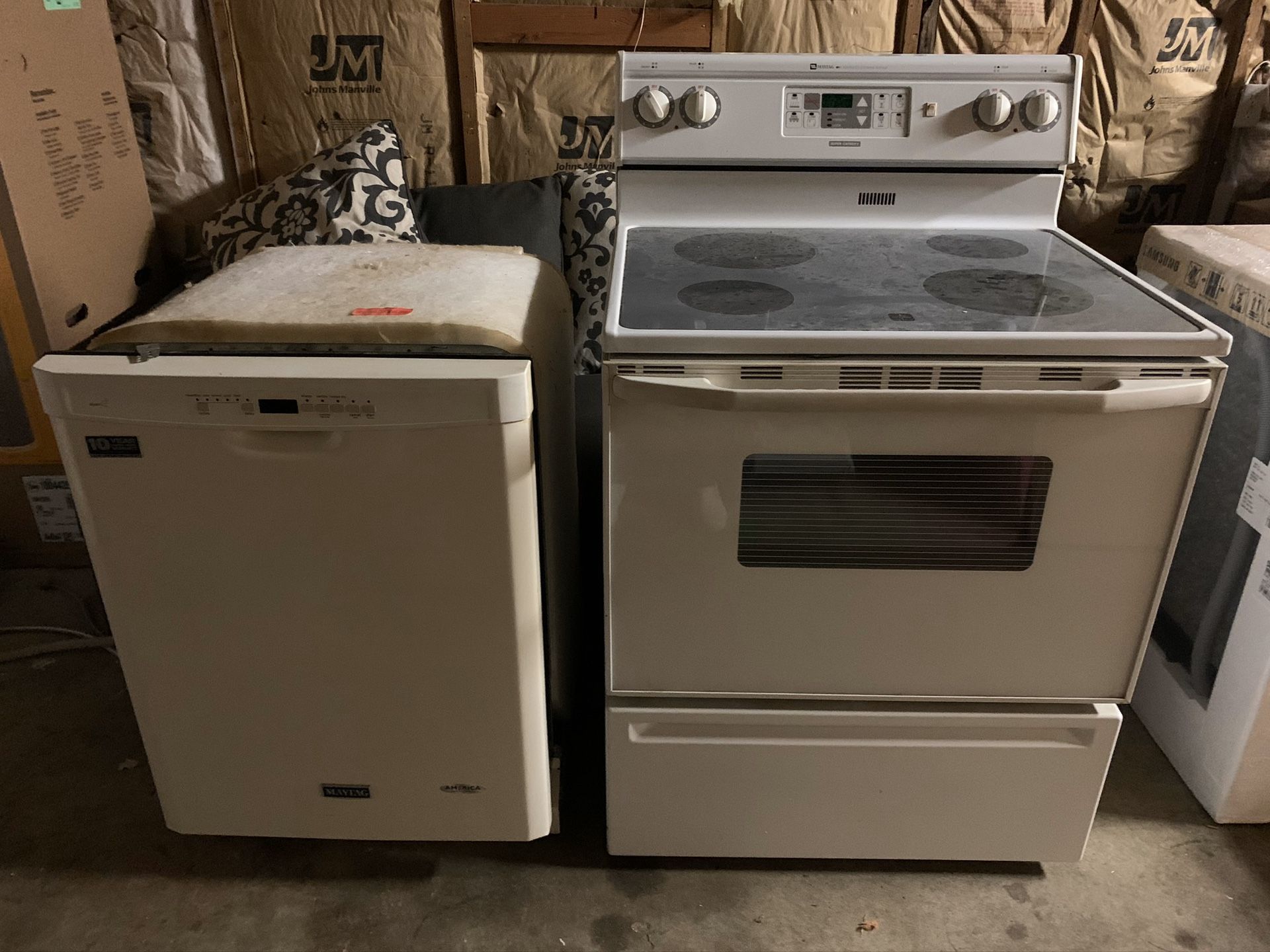 Dishwasher and stove