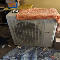 Air Conditioner Brand New Never Used Have Everything To Plug And Play