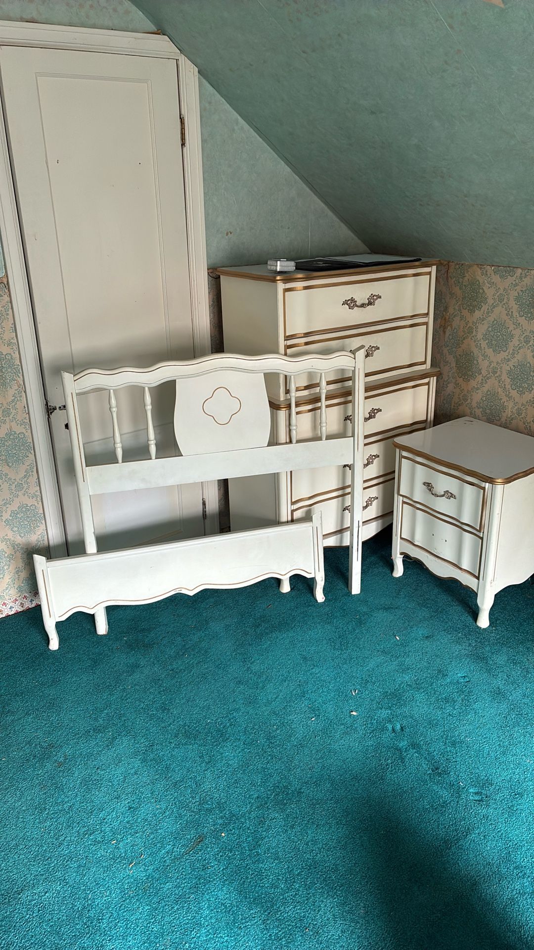 Girls Bedroom Set