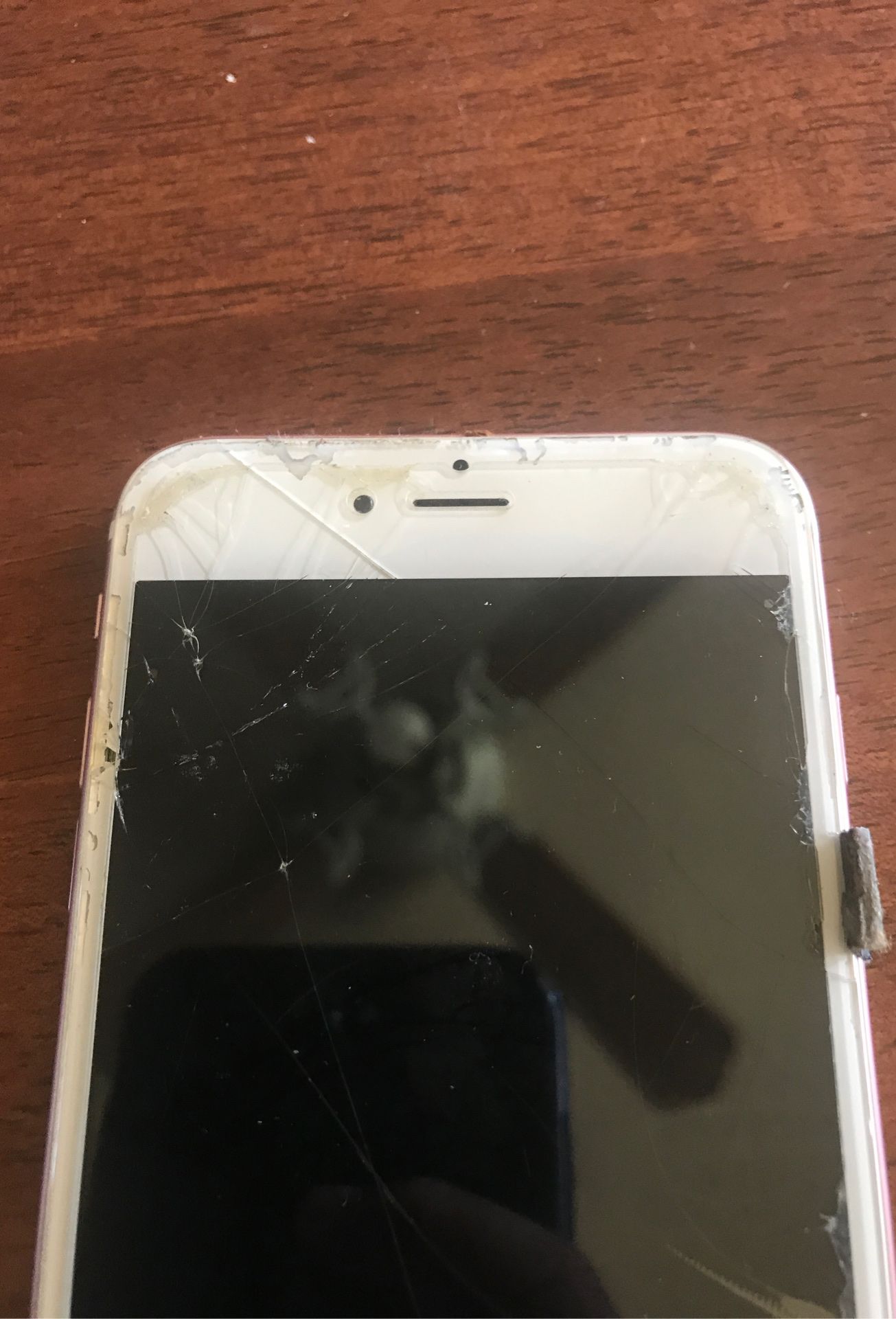 iPhone 6s plus CRAKED