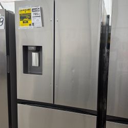 🔥 Samsung 32 cu. ft. Mega Capacity 3-Door French Door Refrigerator with Dual Auto Ice Maker BRAND NEW