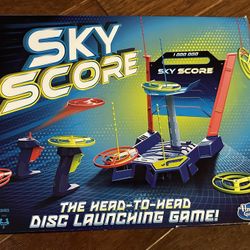 Hasbro Gaming - Sky Score - Disc Launching Game