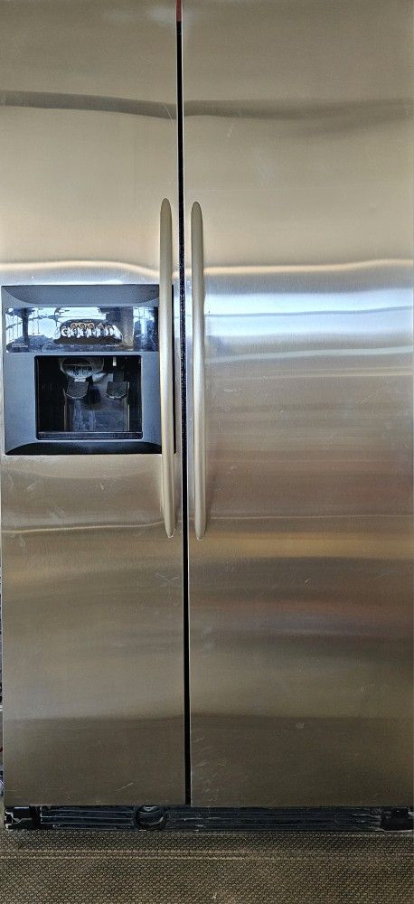 Kitchen Aid superba Refrigerator