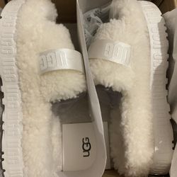 Ugg Slides