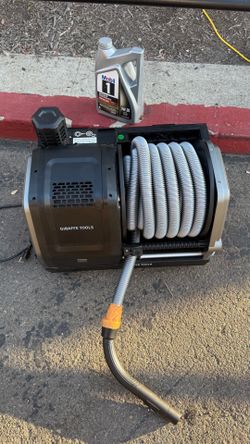 Giraffe vacuum