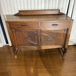 Vintage/Antique Solid Wood Cabinet