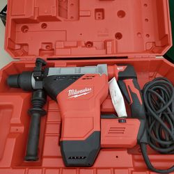 Milwaukee roto hammer