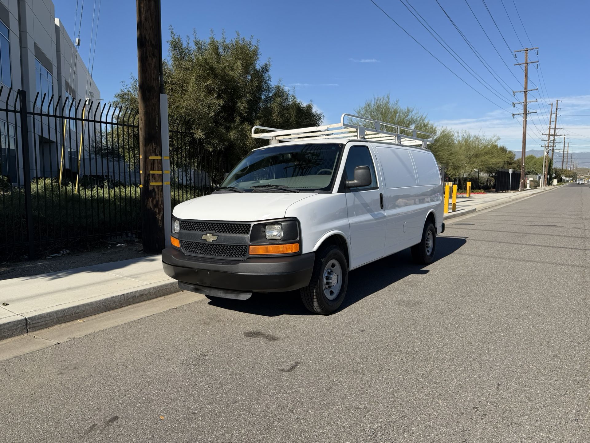2017 Chevrolet Express 2500