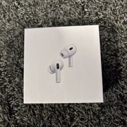 Apple AirPods Pro 2nd Generation with MagSafe Wireless Charging Case - White.